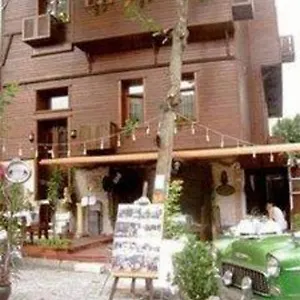 https://hotel-peripetie.istanbul-turkeyhotels.com